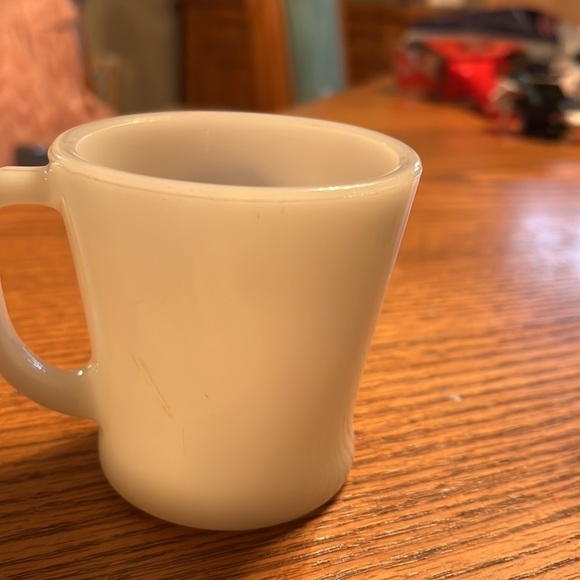 Vintage Milk Glass Mug - Picture 2 of 5